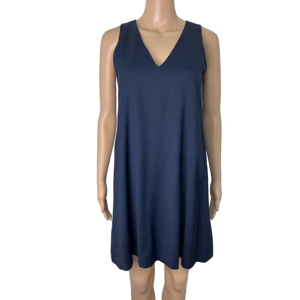 New Alice + Olivia Navy Blue V-Neck Sleeveless Minimalist Mini Shift Dress